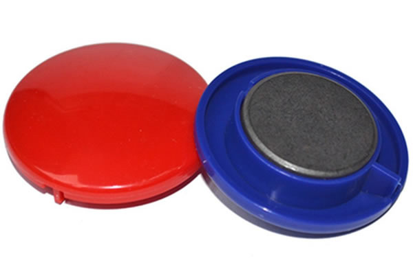 Round Plastic Coated Magnetic Button